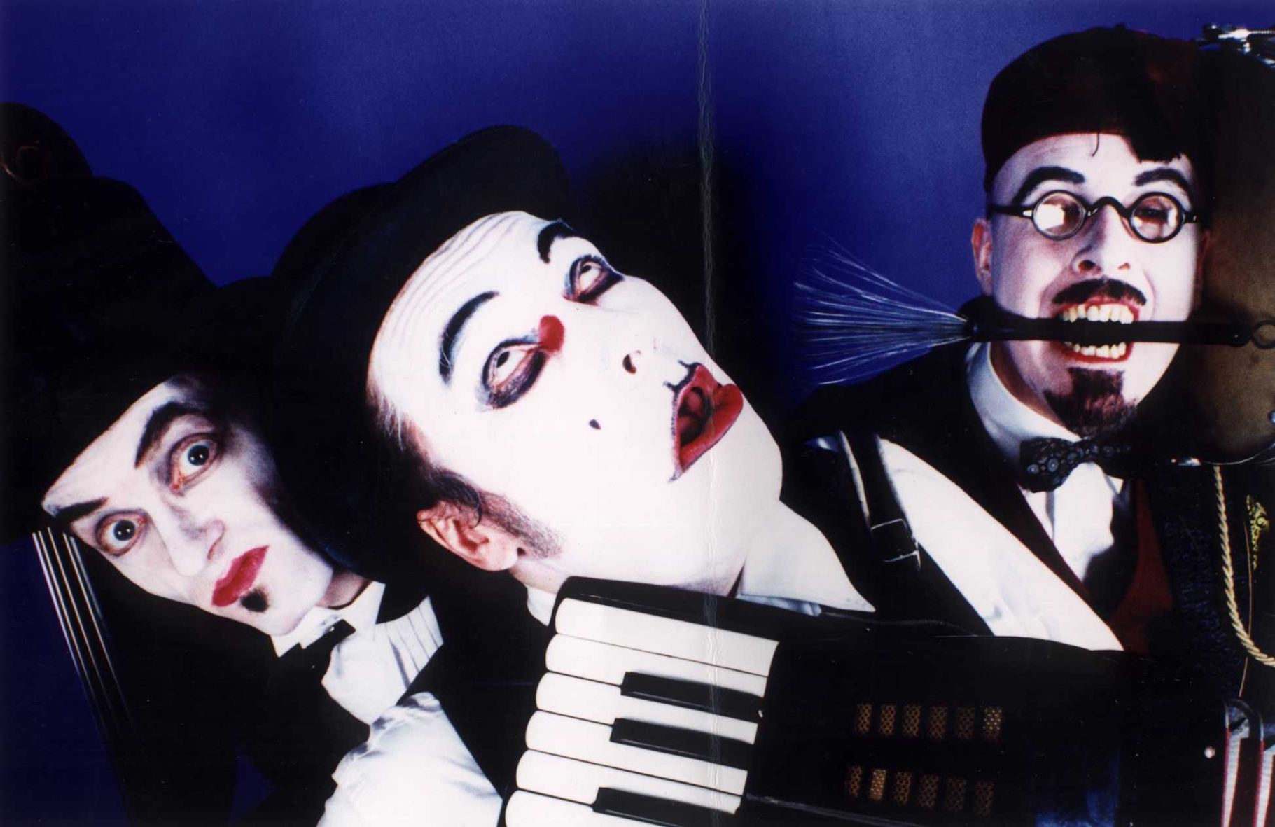 Группа the tiger lillies. The tiger lillies без грима. The tigers группа. The tiger lillies фото. Группа the tiger lillies.